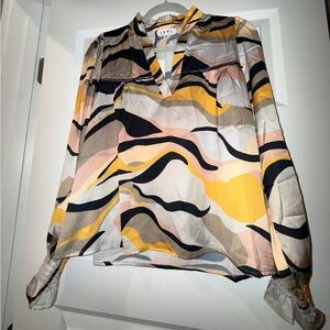 THML, New With Tags 🏷️ , Multicolor, Cuffed Long-Sleeves & Vneck Women's Top